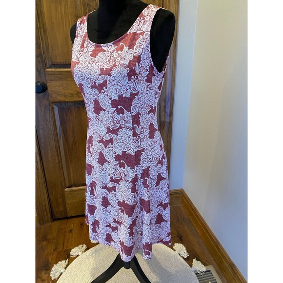 Perceptions Womans Size Petite Medium Fit & Flare Red /Cream Dress Summer Cruise - Picture 3 of 10